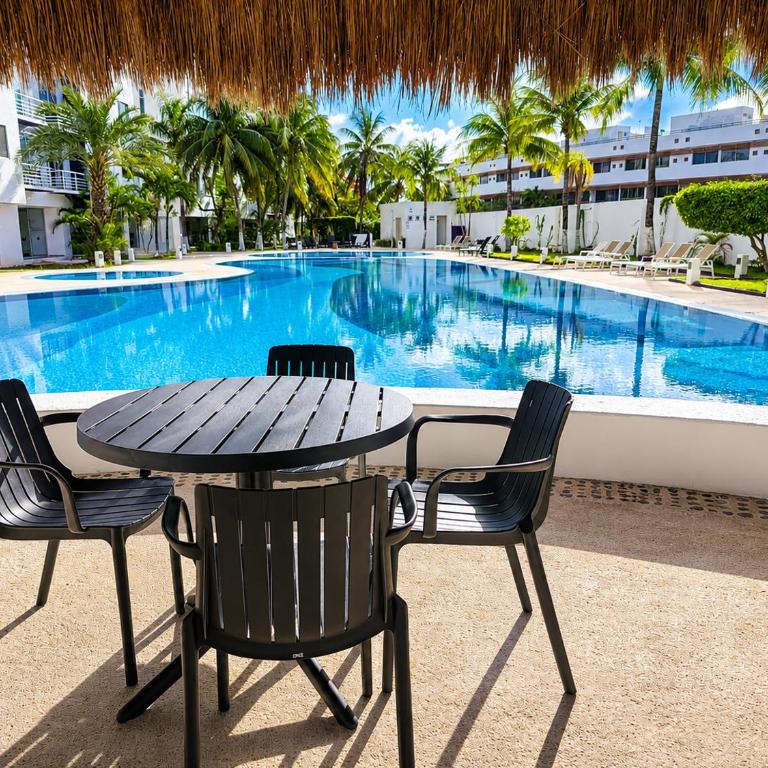 2BR Resort Apartment Cancun Pool WiFi AC - Apartamento de 2 dormitorios con balcón - 7