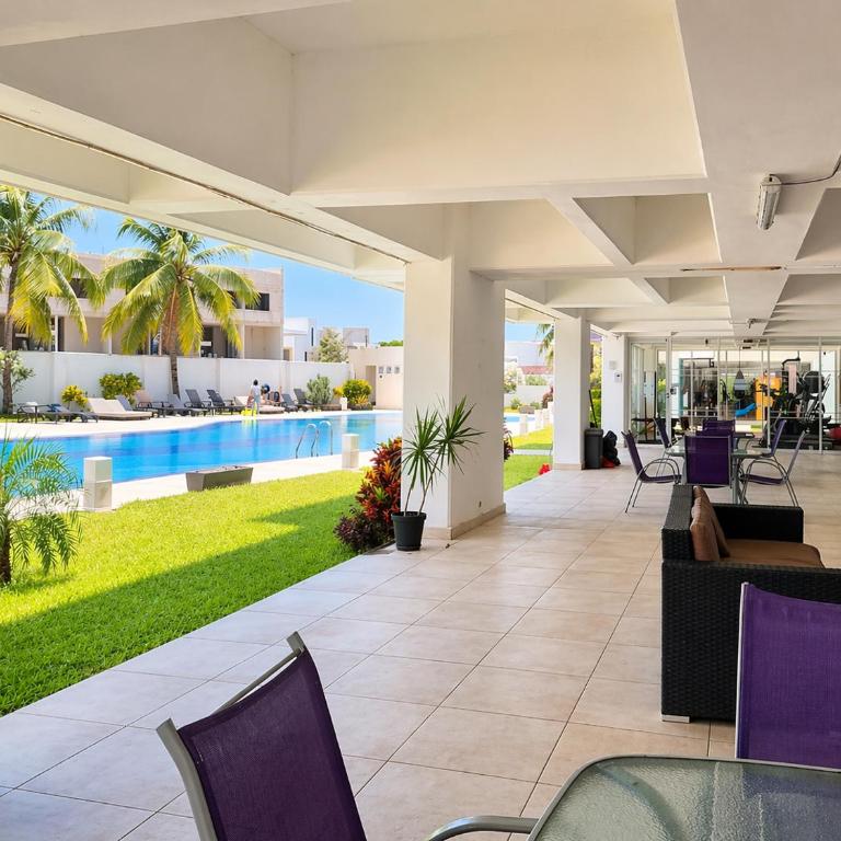 2BR Resort Apartment Cancun Pool WiFi AC - Apartamento de 2 dormitorios con balcón - 36