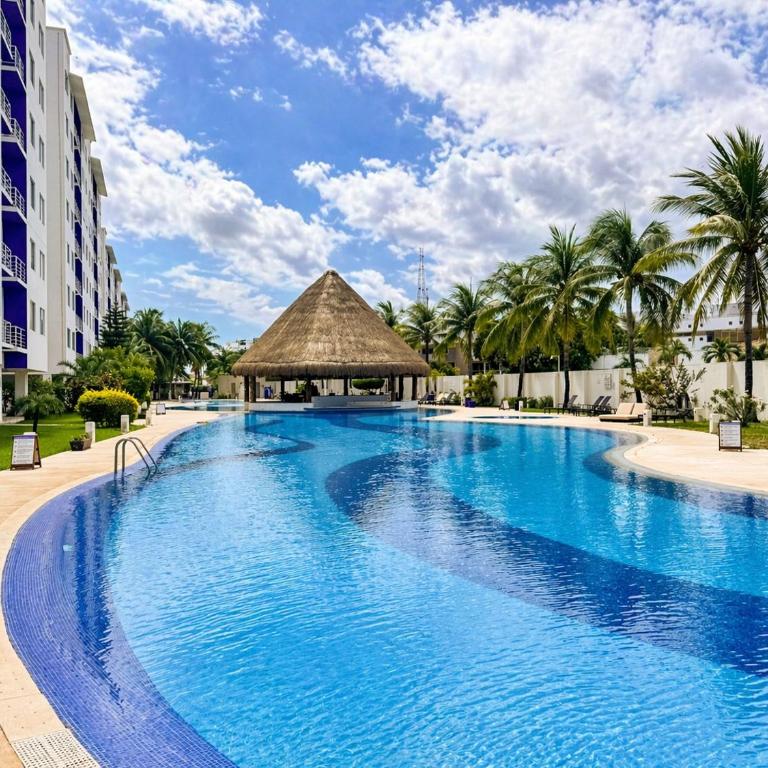 2BR Resort Apartment Cancun Pool WiFi AC - Apartamento de 2 dormitorios con balcón - 46