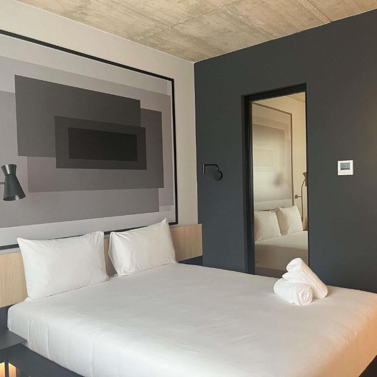 ibis Madrid Norte Las Tablas - Standard Double Room with Single Bed for Child - 3