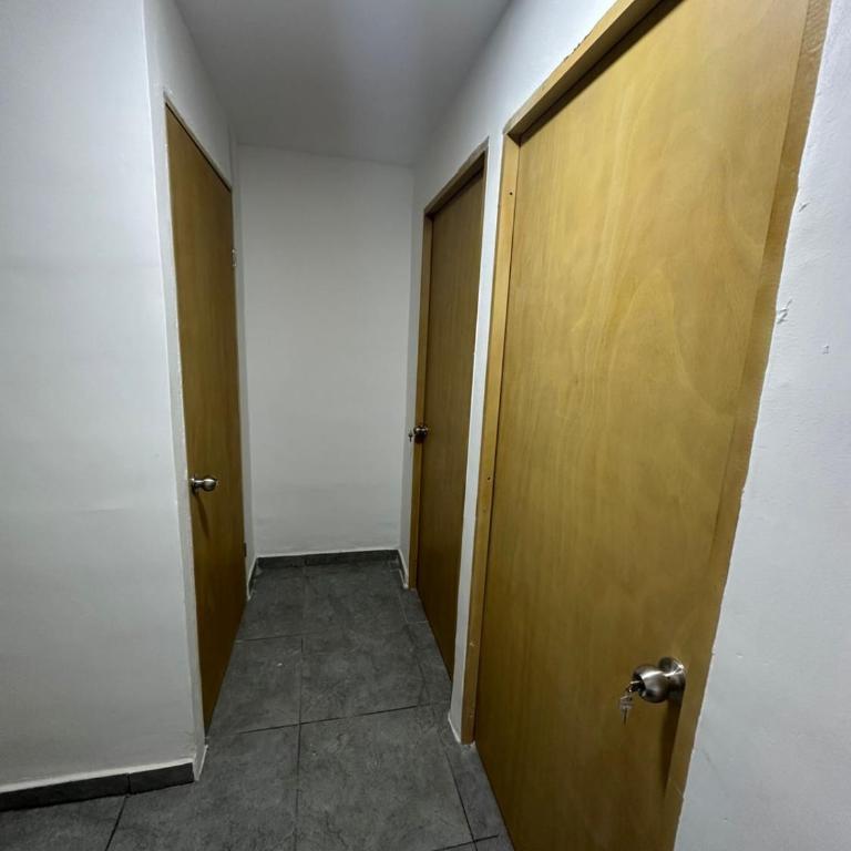Casa Valenzo - Double or Twin Room with Shared Bathroom - 6