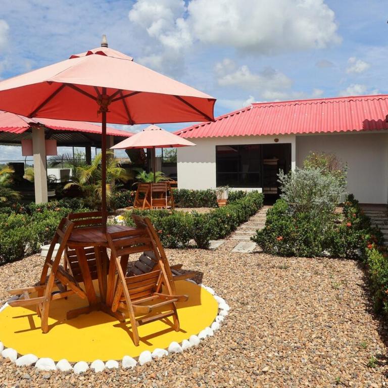 Casa de campo en Pompeya - Eight-Bedroom House - 2