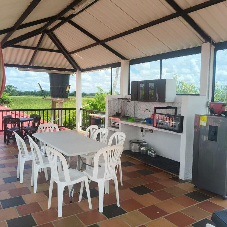 Casa de campo en Pompeya - Eight-Bedroom House - 17