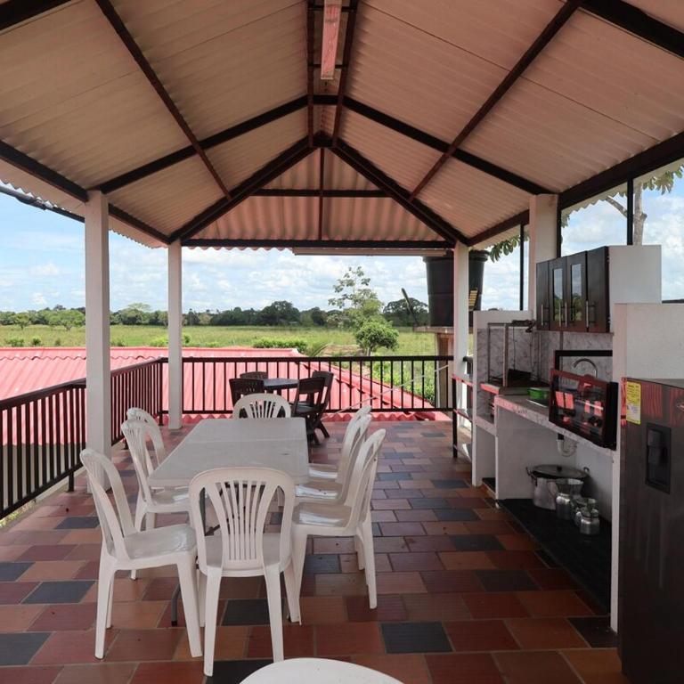 Casa de campo en Pompeya - Eight-Bedroom House - 20