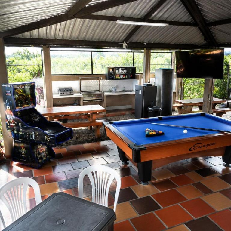 Casa de campo en Pompeya - Eight-Bedroom House - 25