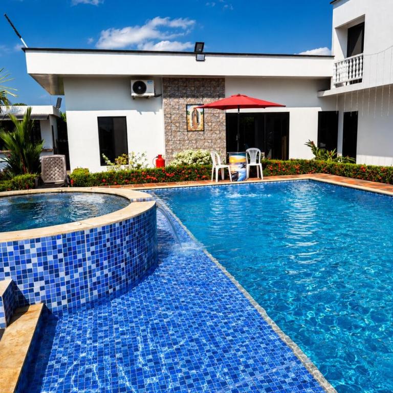 Casa de campo en Pompeya - Eight-Bedroom House - 42