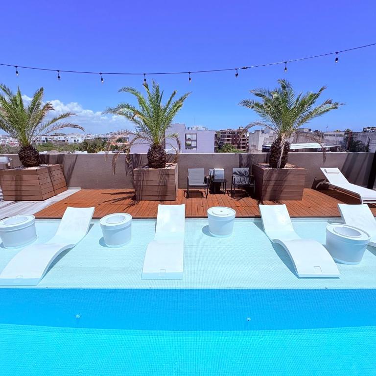 Queen Suite Oasis Just Minutes from the Beach - Queen Studio - 27
