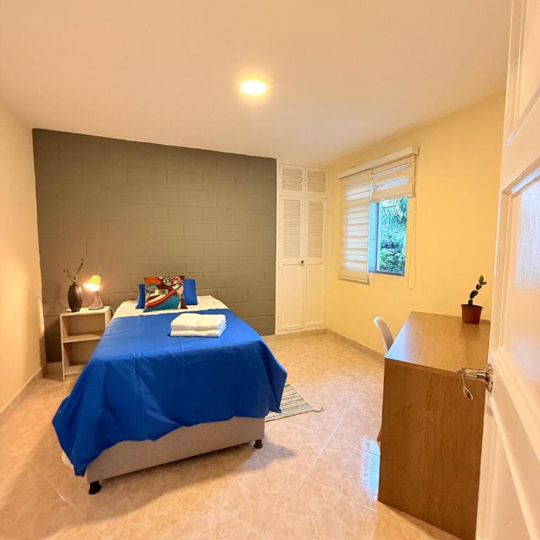 Entire apartment, best area in Laureles, Medellín - Apartamento de 3 dormitorios - 5