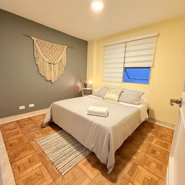 Entire apartment, best area in Laureles, Medellín - Apartamento de 3 dormitorios - 25