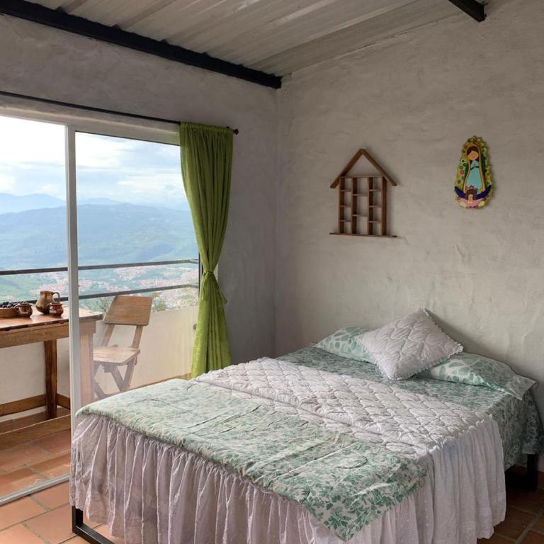 Cabañas con vista a San Gil Villa Alto del Angel - Casa con 1 dormitorio - 5