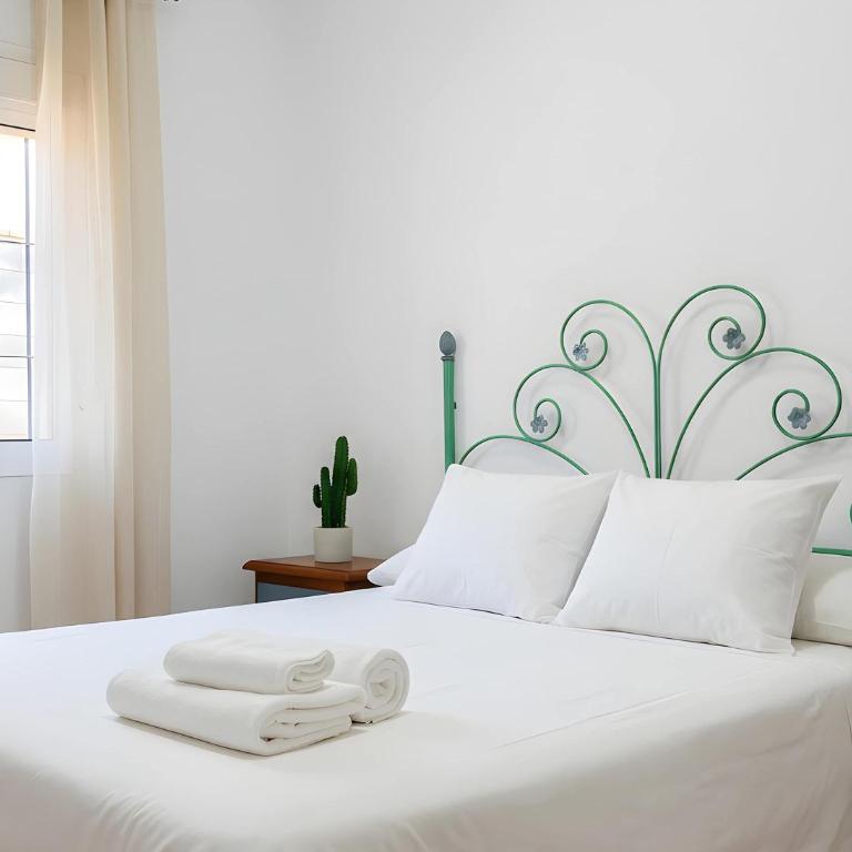 Chalet Piscina Privada Parking Cerca del pueblo Viewl - Ferienhaus - 17