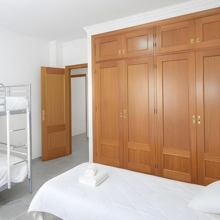 Chalet Piscina Privada Parking Cerca del pueblo Viewl - Ferienhaus - 18