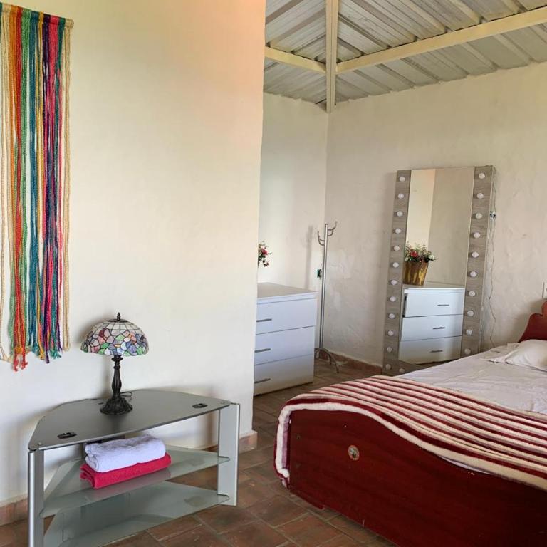 Cabañas con vista a San Gil Villa Alto del Angel - Casa con 1 dormitorio - 4