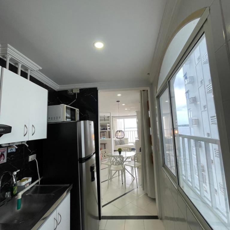 Playa Mar Apt con Vistas al Mar - Two-Bedroom Apartment - 7