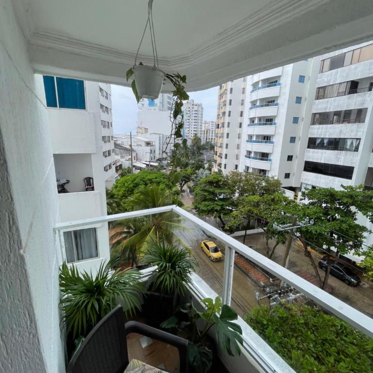 Playa Mar Apt con Vistas al Mar - Two-Bedroom Apartment - 16