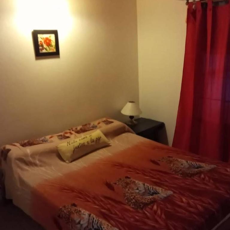 Juntos a la Par - Two-Bedroom House - 5