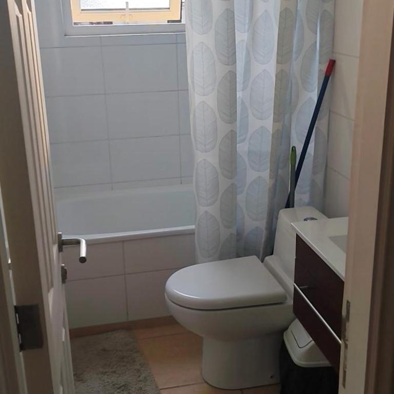 Departamento con baño privado y Lavandería - Apartamento de 1 dormitorio - 2