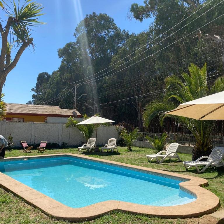 Spacious Beach House with Pool for Relaxing - Casa con 1 dormitorio - 3