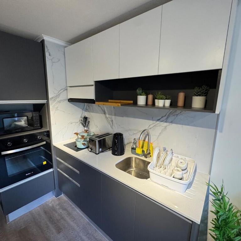 Style and comfort steps from Barrio Italia - Apartamento de 1 dormitorio - 17