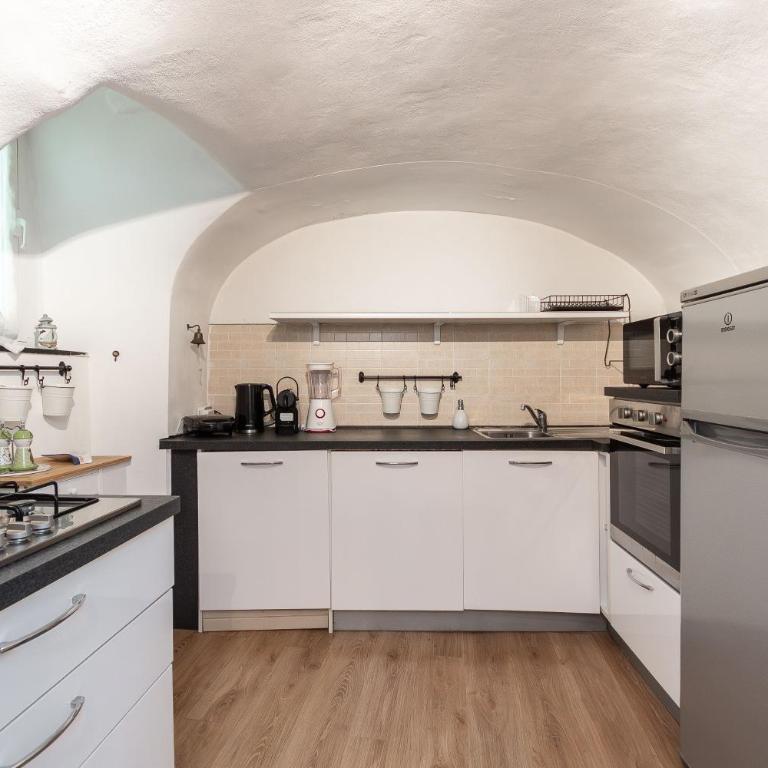 Accogliente Appartamento 5 min dal Centro - Appartamento con 1 Camera da Letto - 8