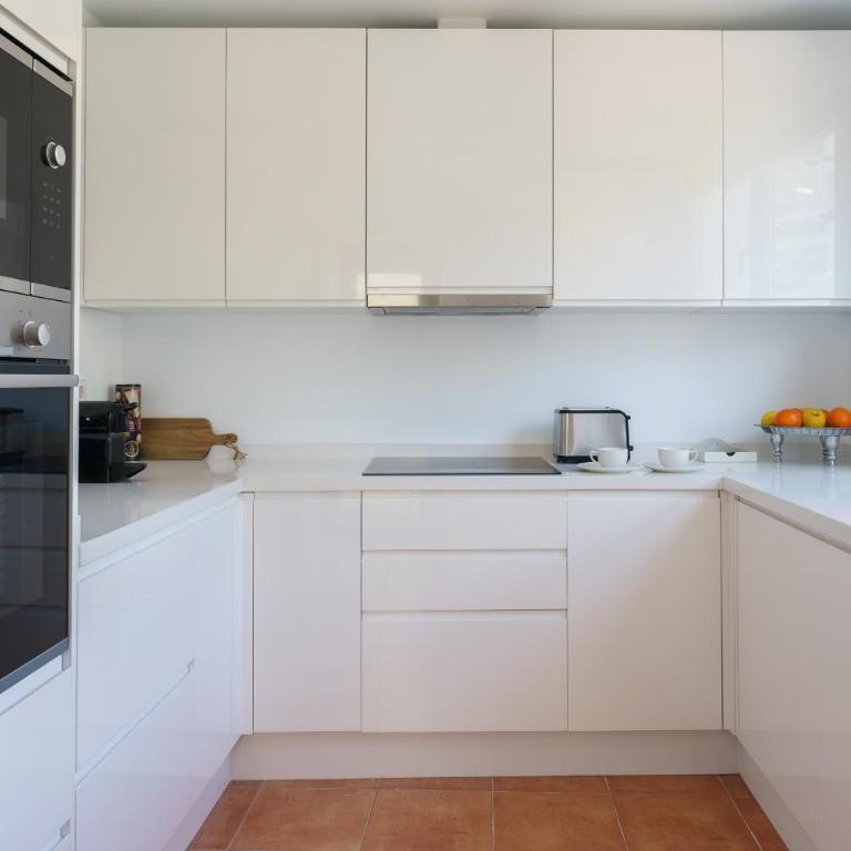 Luxe Golf & Family House Escape - Happy Rentals - Casa - 14