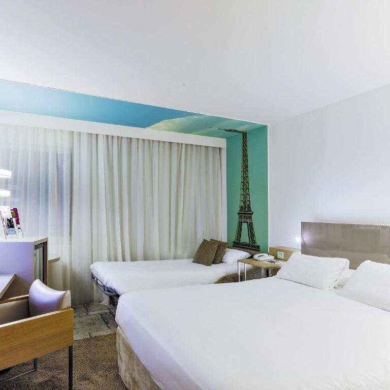 Mercure Paris Vaugirard Porte De Versailles - Chambre Double Standard avec Canapé-Lit - 4