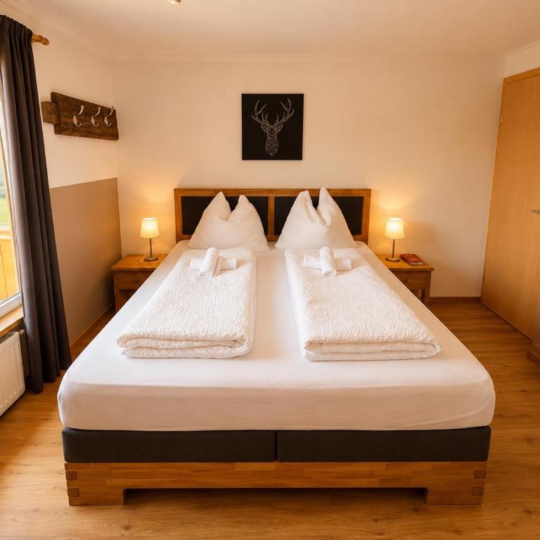 Frühstückspension Bachseitenhof - Standard Doppelzimmer mit Bergblick - 19