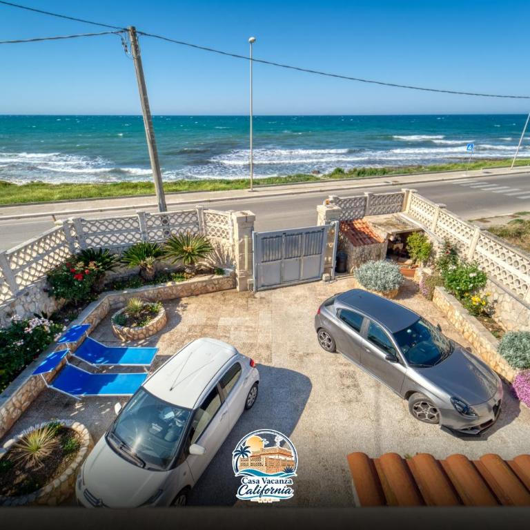 Casa Vacanza California - Two-Bedroom House - 1
