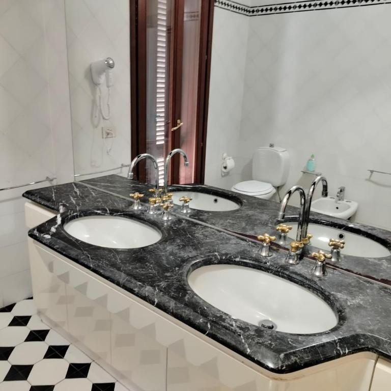 Il Cielo di Lucio - Triple Room with Private External Bathroom - 19