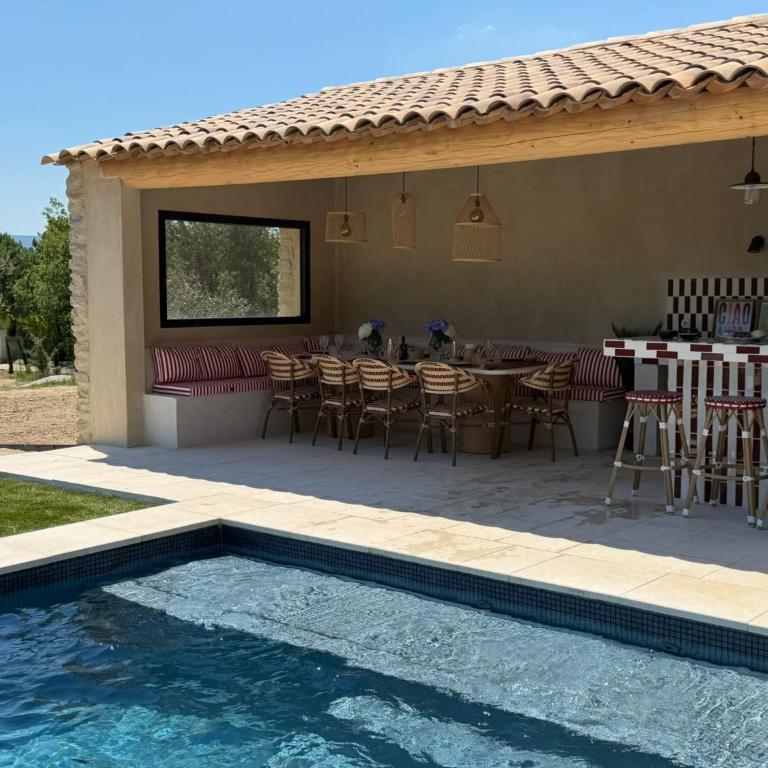 Le Mas Soleria à Gordes avec vue exceptionnelle - Villa - 71