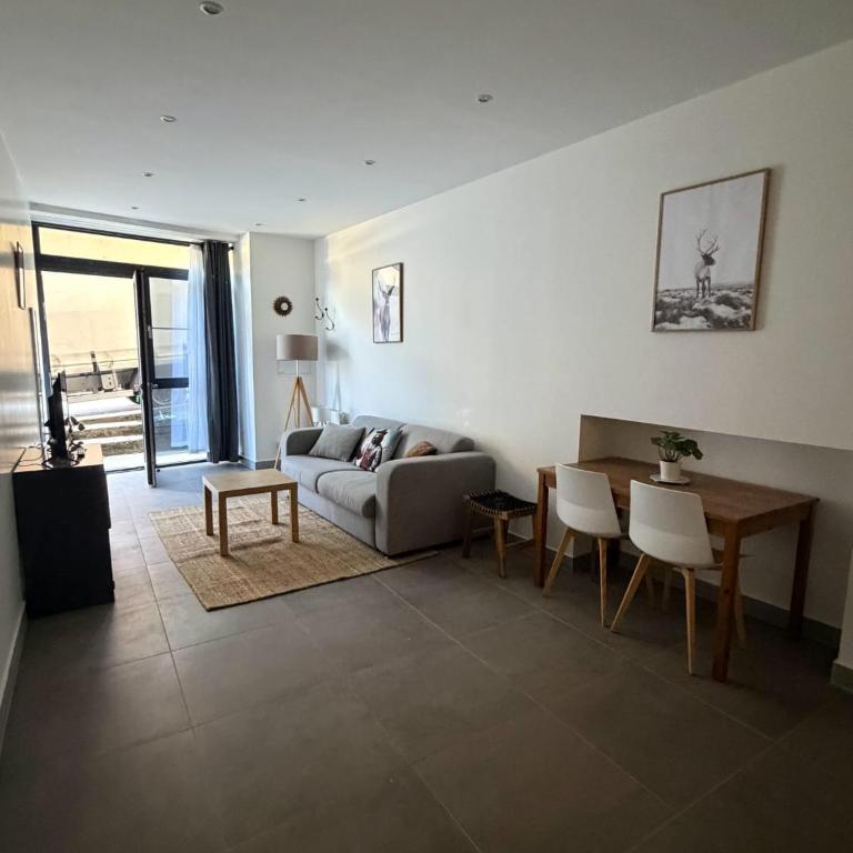 Studio Moderne & Lumineux Proche Thermes & Télécabine - Appartement 1 Chambre - 1