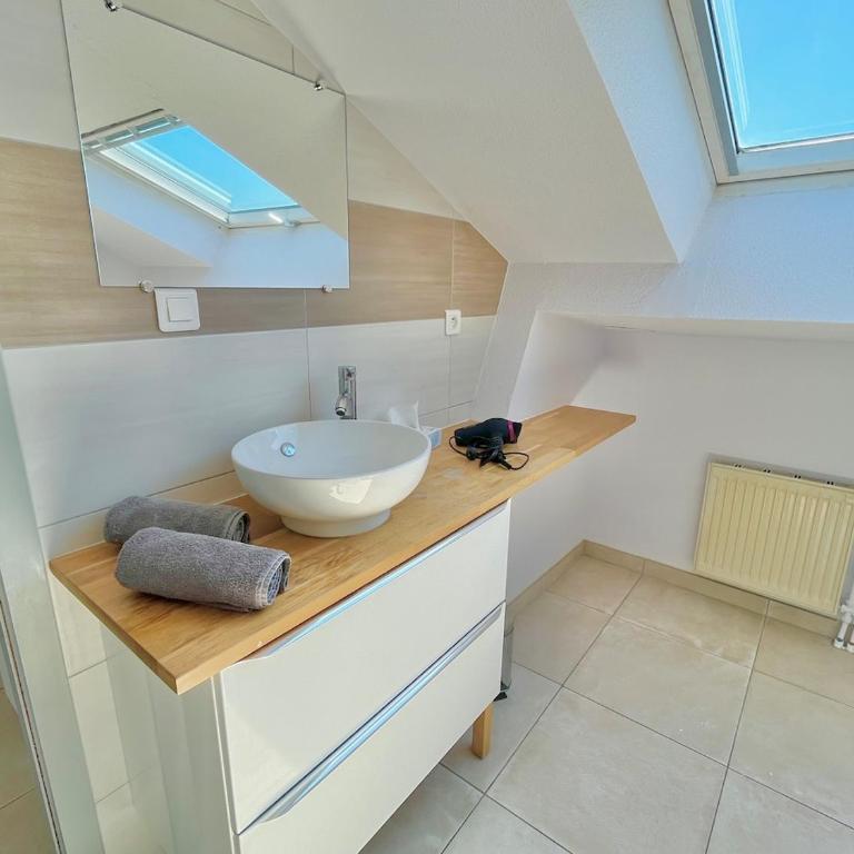 Belle Étoile - Rooftop & Hammock - Mulhouse Center - One-Bedroom Apartment with Terrace - 31