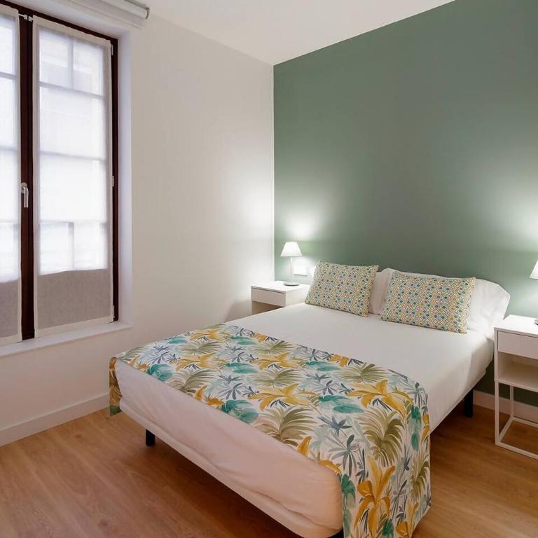 Patio de Caveda Izda. AVG - Apartment - Ground Floor - 23