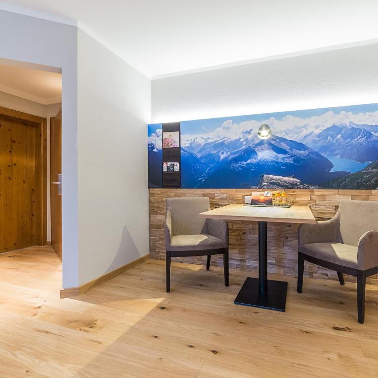 Wohlfühlhotel Schiestl - Deluxe Suite mit Balkon - 2