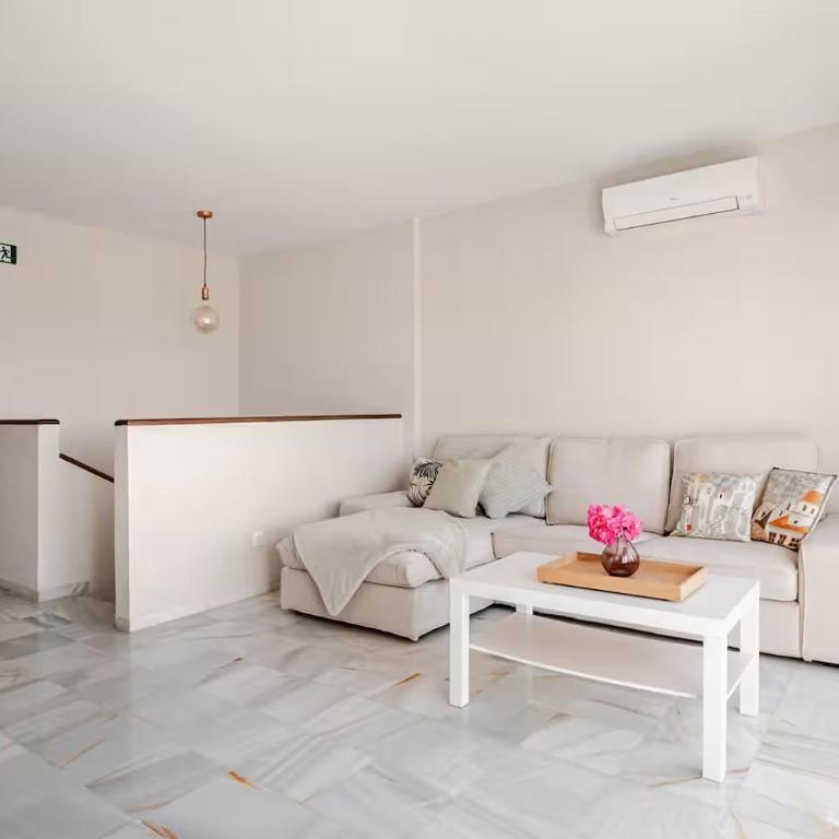 Lovely 3 bedroom duplex with pool & great sea view - Appartamento con 3 Camere da Letto - 31