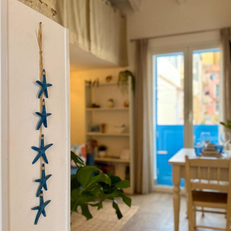 Casa Mariuccia Beachfront - Two-Bedroom House - 10