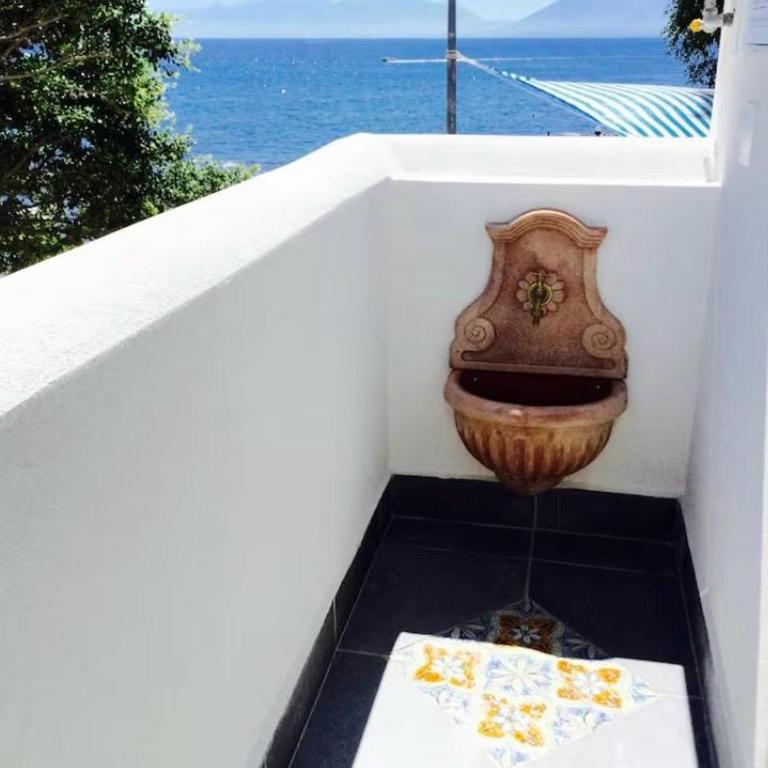 Casa Mariuccia Beachfront - Two-Bedroom House - 22