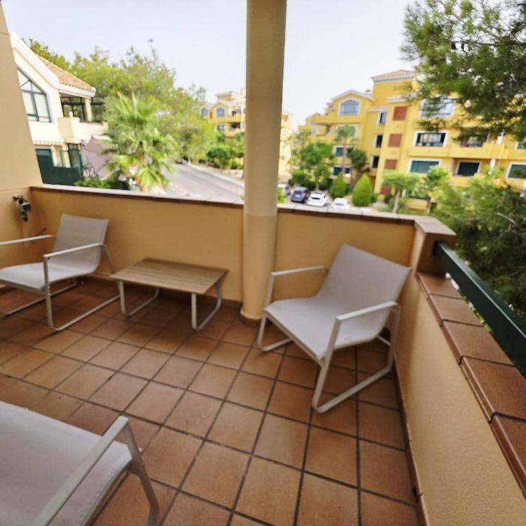 Bright&spacious flat w pool, near La Zenia & Beach - Two-Bedroom Apartment - 7