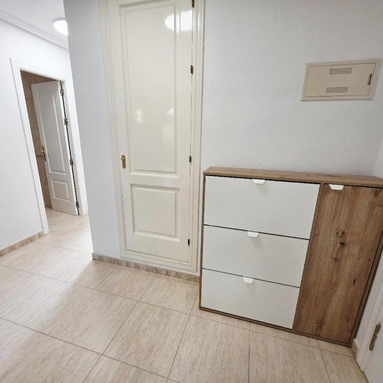 Bright&spacious flat w pool, near La Zenia & Beach - Two-Bedroom Apartment - 9