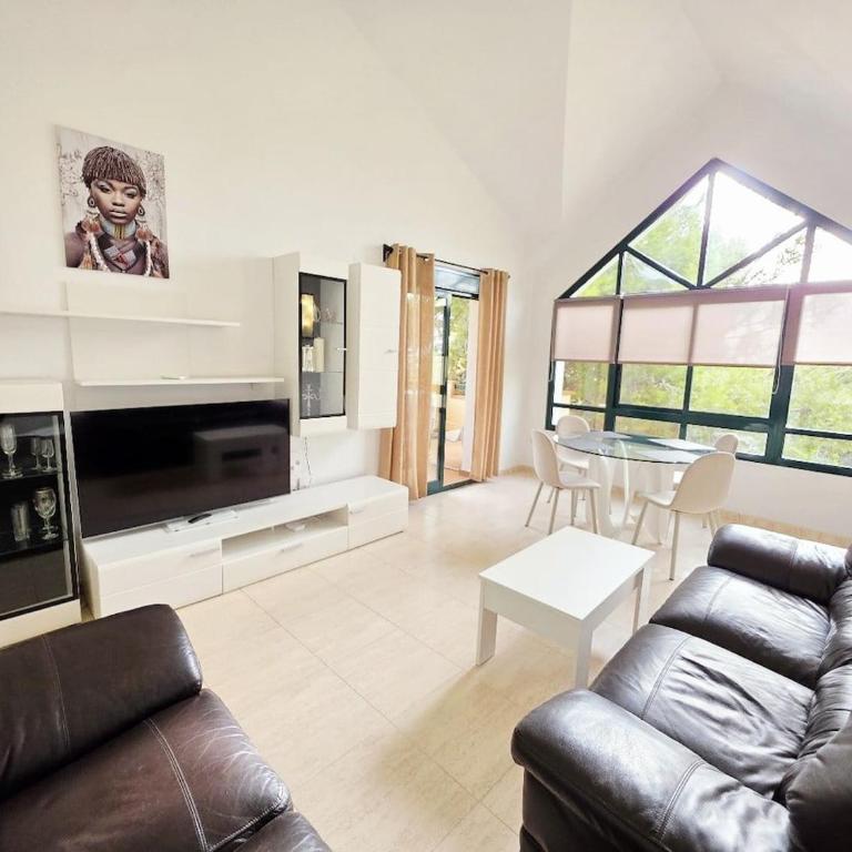 Bright&spacious flat w pool, near La Zenia & Beach - Two-Bedroom Apartment - 35