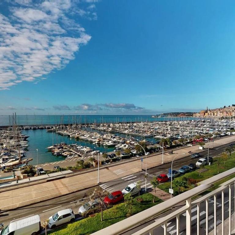 21GP - Magnifique et vaste 2P climatisé face mer avec 2 terrasses et garage - One-Bedroom Apartment - 1