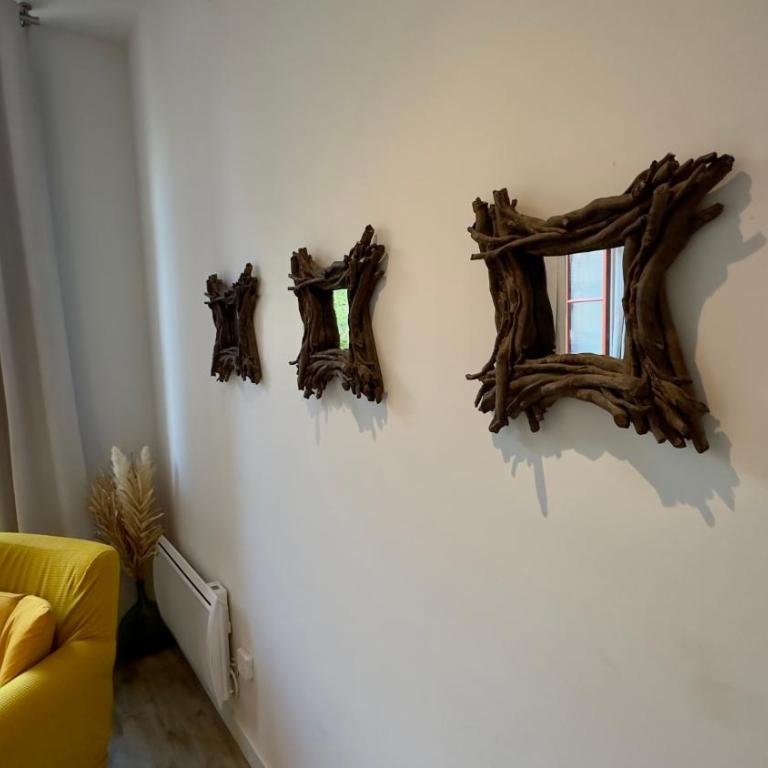 La magie de Carnot Meublé de tourisme 3 étoiles - Apartment with City View - 55