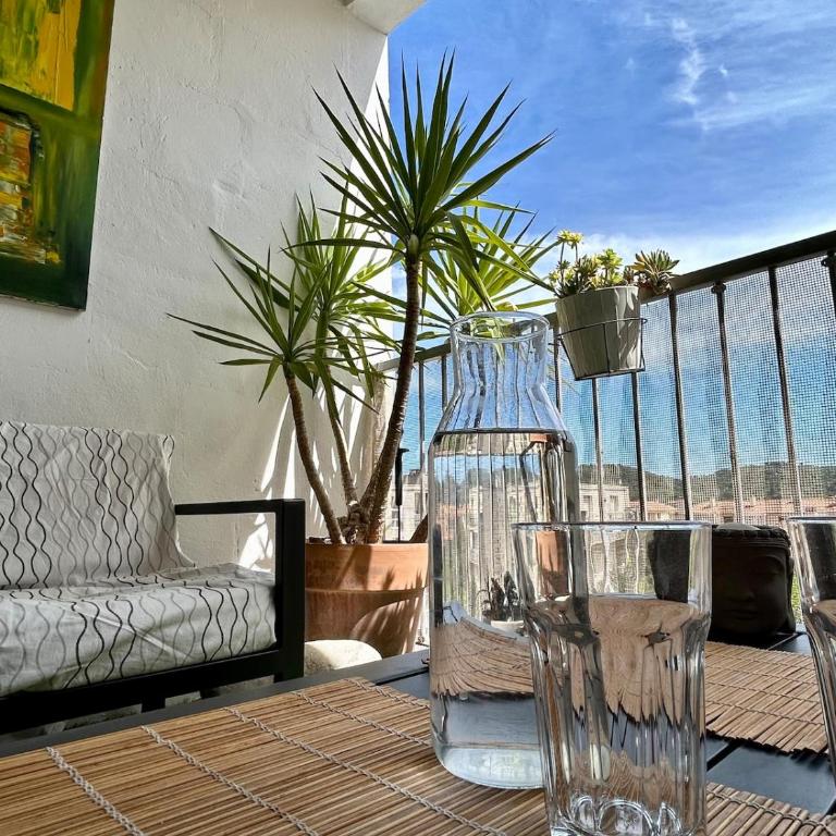 Appartement proche centre ville terrasse parking - Appartement 2 Chambres - 1