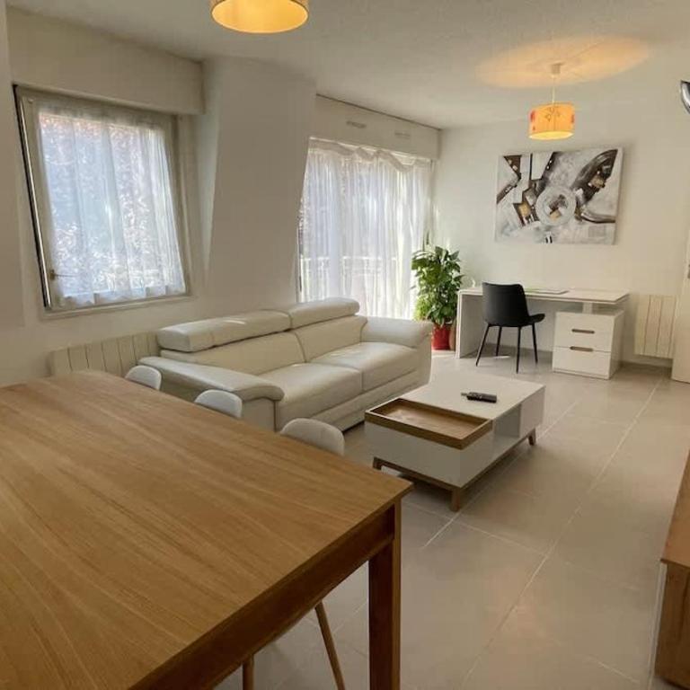 Le Bois Gentil - Grand appartement familial, proche de Genève et du Palexpo - Appartement - 2