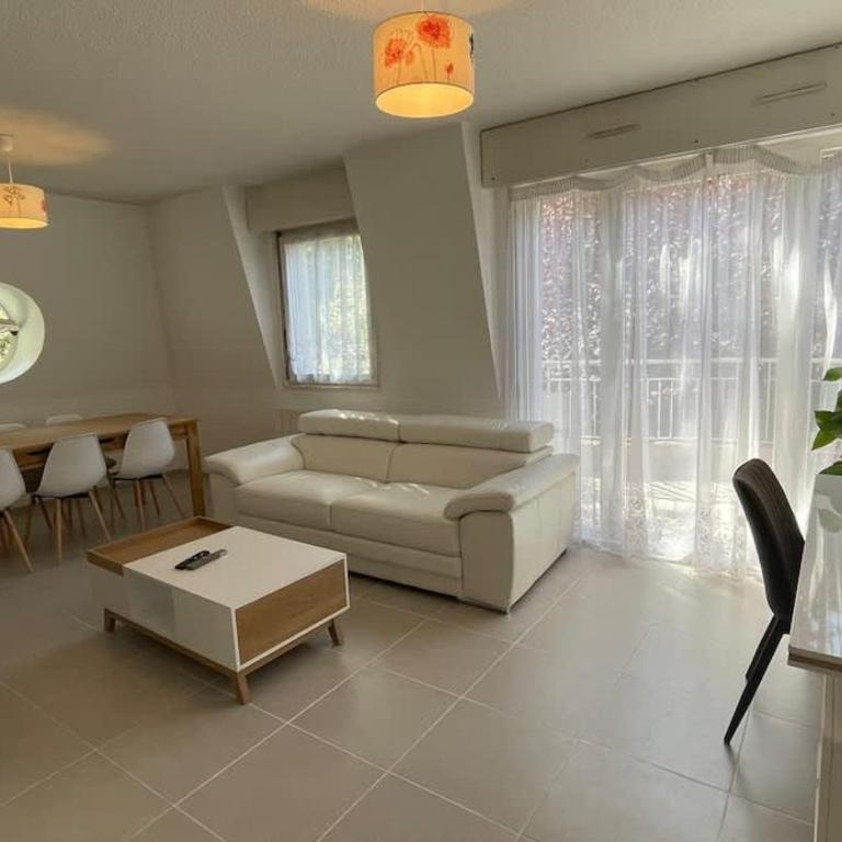 Le Bois Gentil - Grand appartement familial, proche de Genève et du Palexpo - Appartement - 3