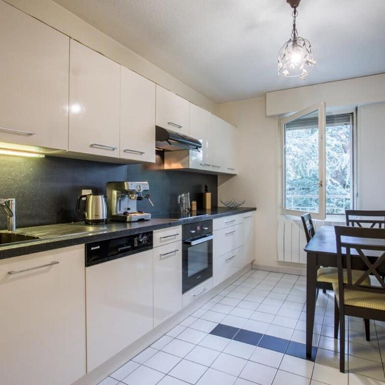 Le Bois Gentil - Grand appartement familial, proche de Genève et du Palexpo - Appartement - 4