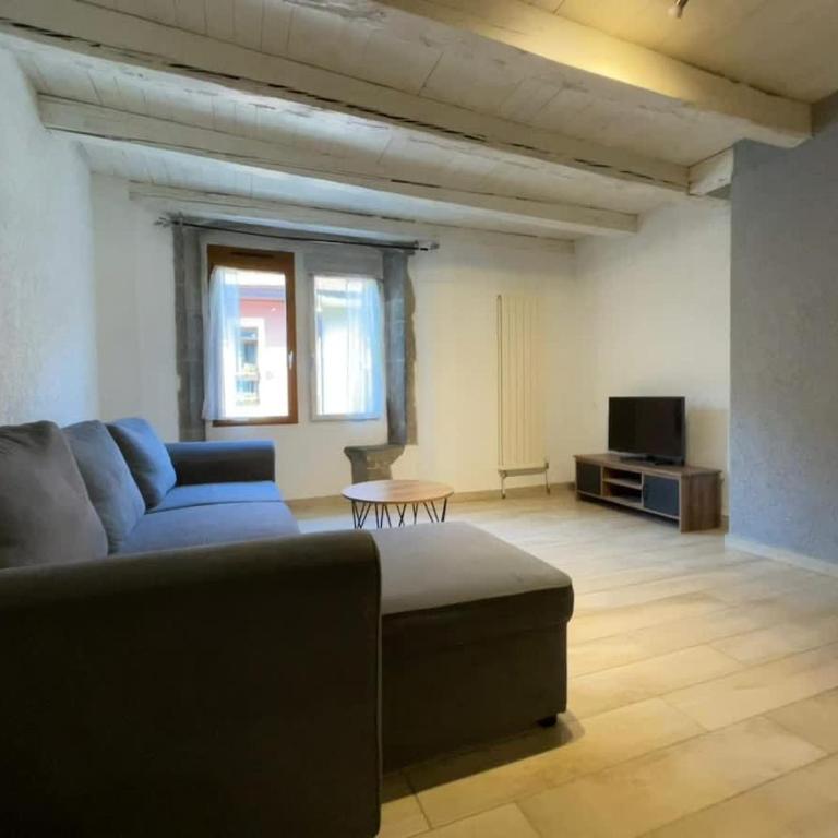 Le Rochois, T3 au centre - idéal pour une famille ou 2 couples - Appartement - 14