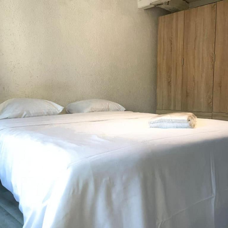Le Rochois, T3 au centre - idéal pour une famille ou 2 couples - Appartement - 27