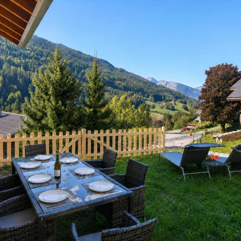 Chalet cosy et neuf, Grande Terrasse, Vue panoramique - Chalet 3 Chambres - 2