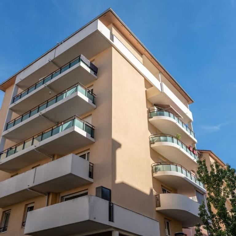 Le Jardin de l'Atrium - Appartement moderne proche de Genève et Palexpo - Appartement - 16